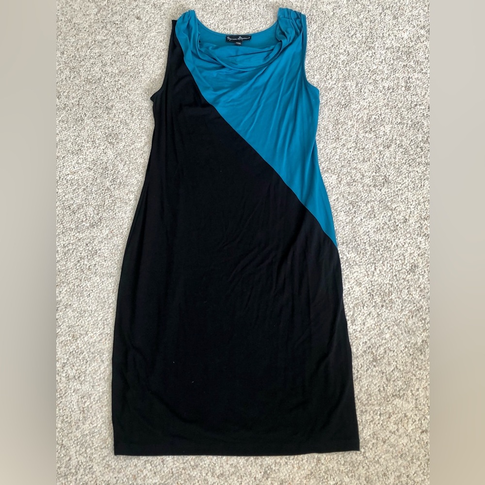 New Dress - Picture 2 of 6